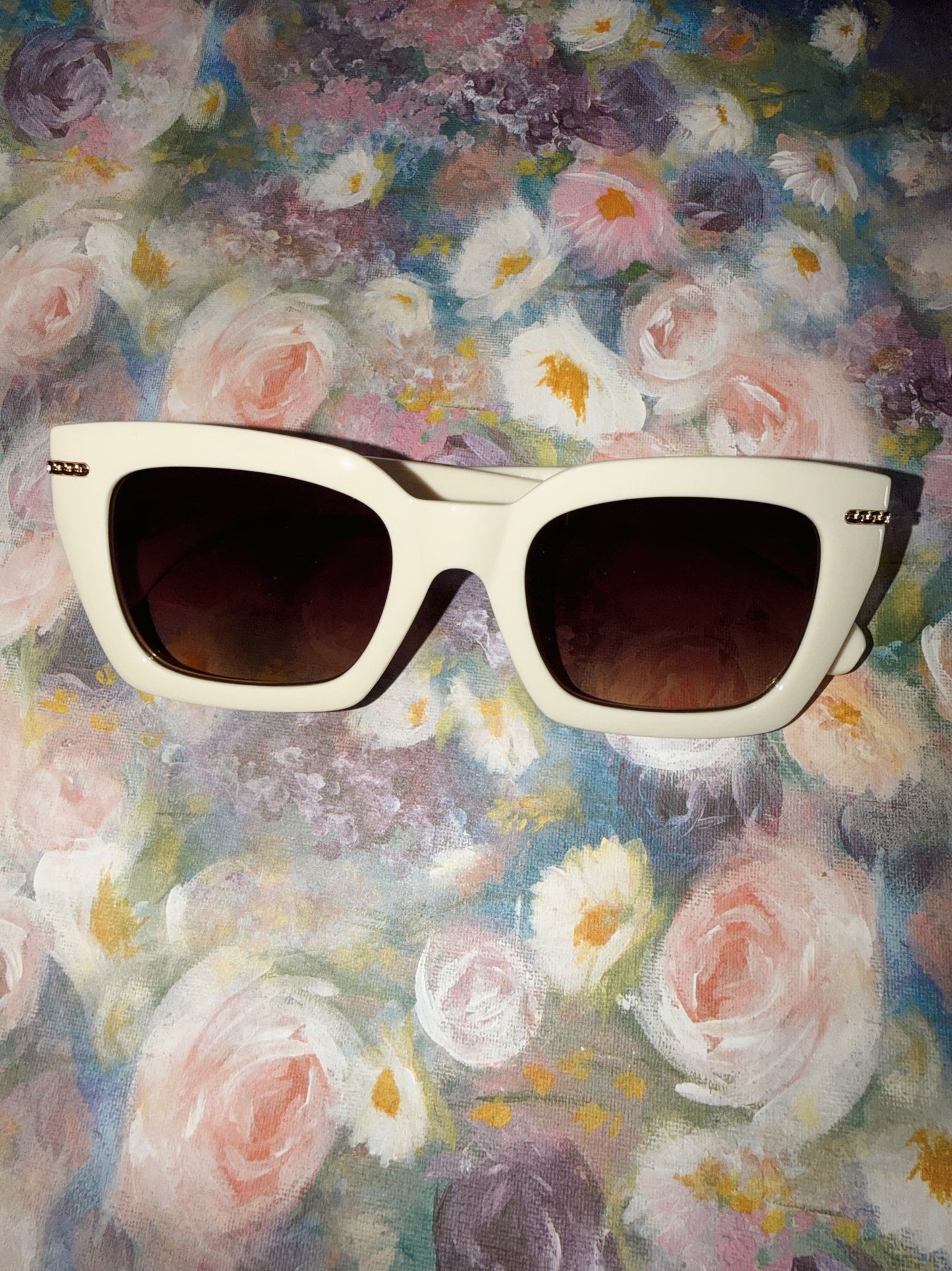 Gold Tone Sunnies
