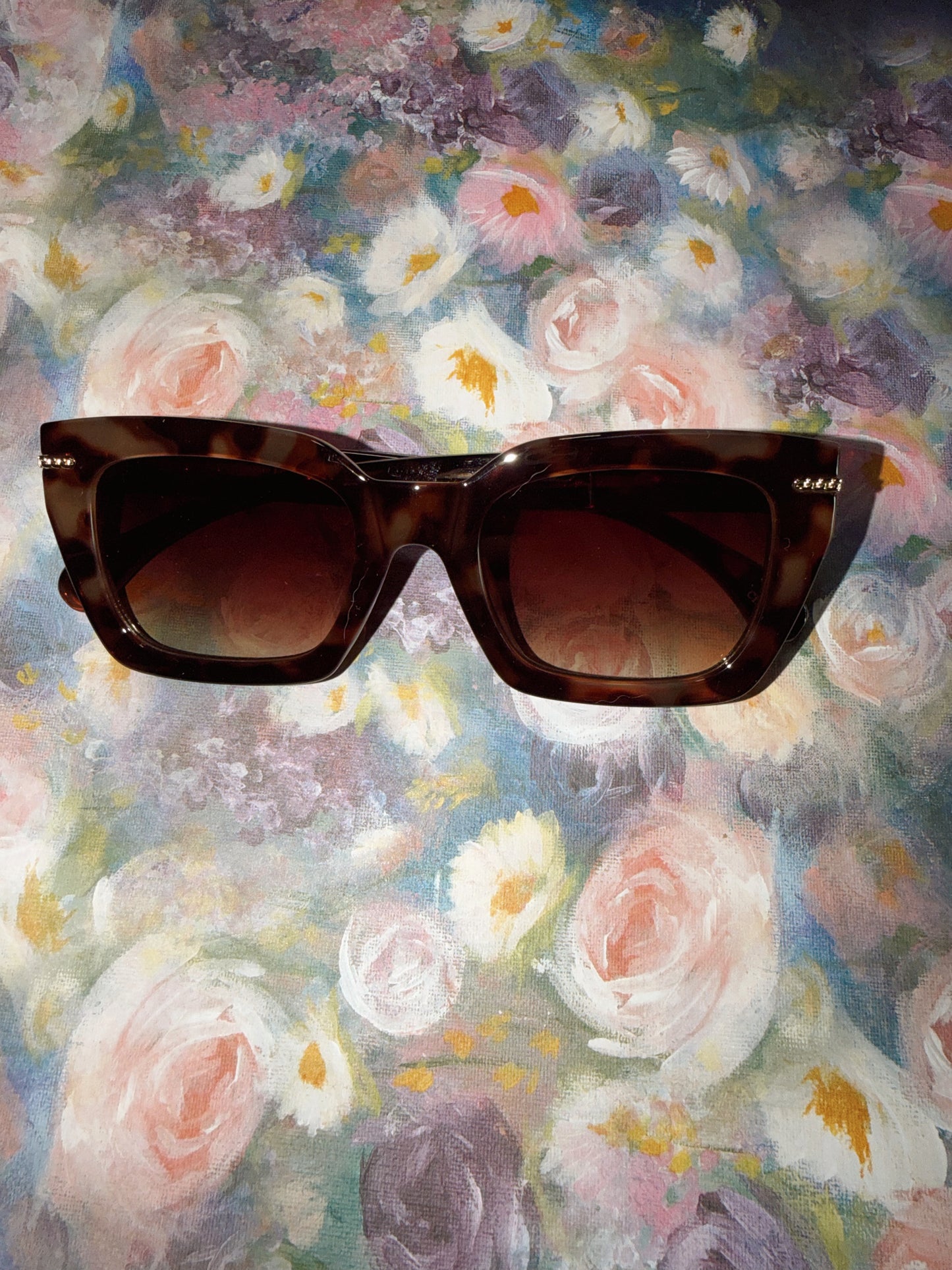 Gold Tone Sunnies